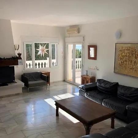 Villa Sol Y Mar Ideal For Groups Of Families Or Golfers *