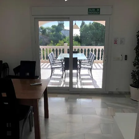 Sol Y Mar Ideal For Groups Of Families Or Golfers Marbella
